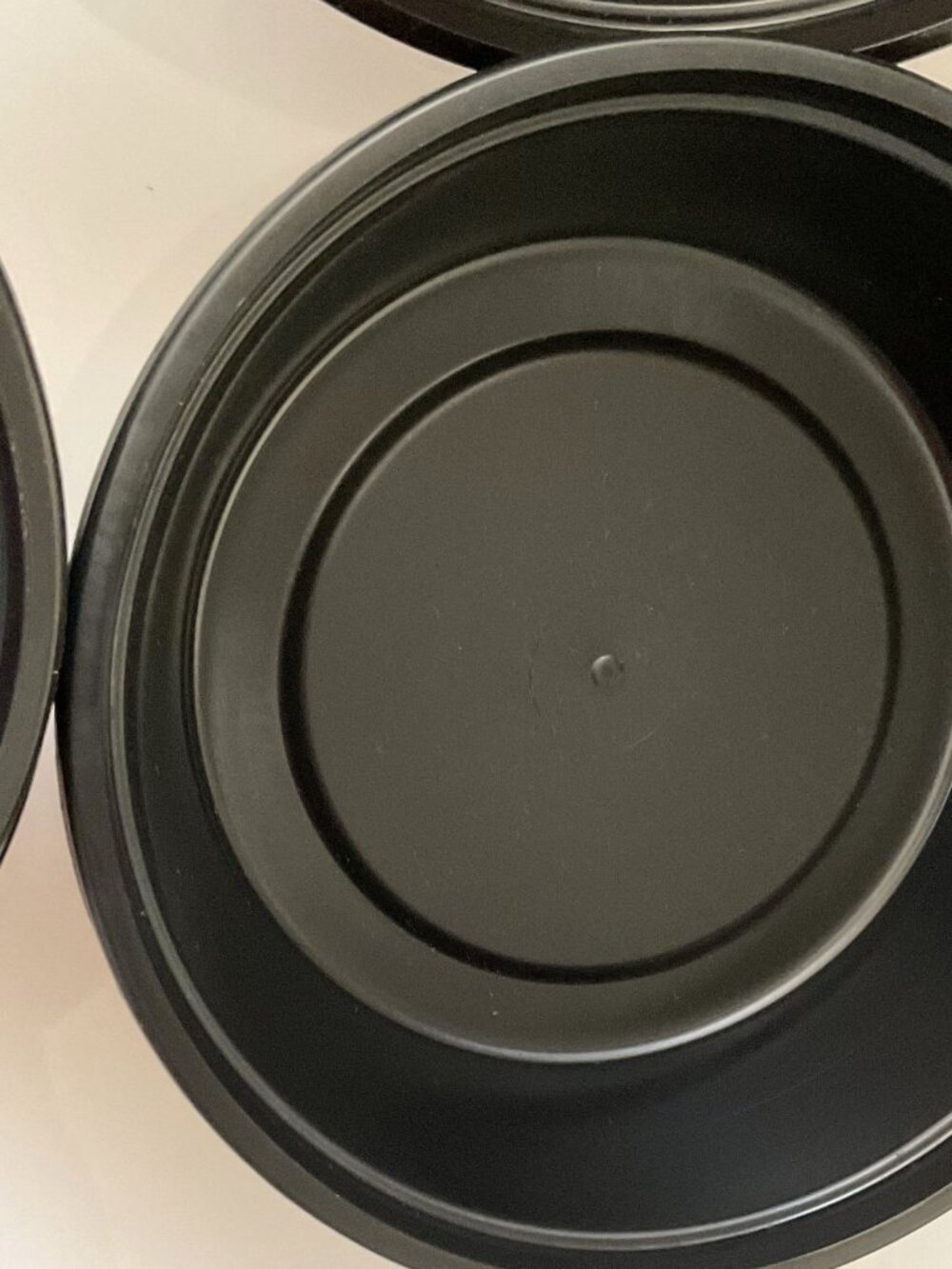 6-PACK ROUND BLACK FOOD CONTAINERS + CLEAR LIDS (CO-8245PP) USED ONCE LIKE NEW - Picture 9 of 9